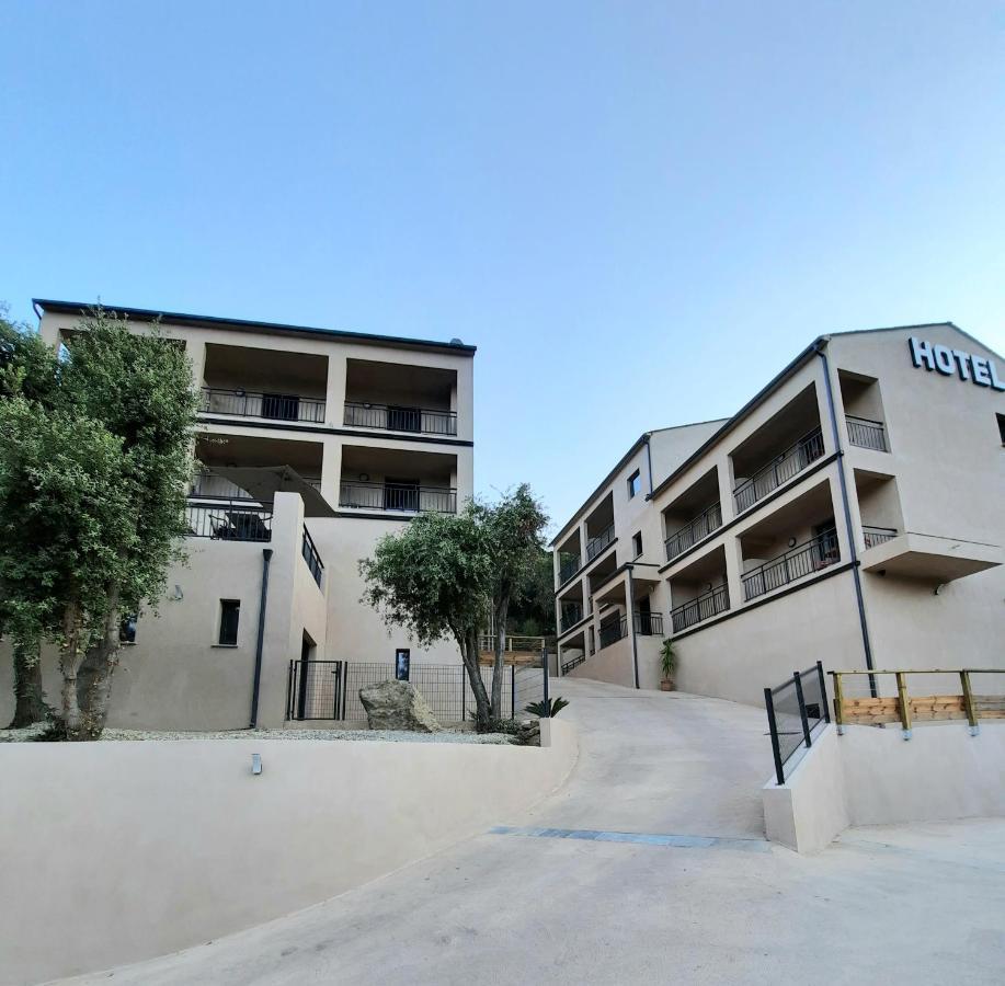 Casa Mea Hotel 3*