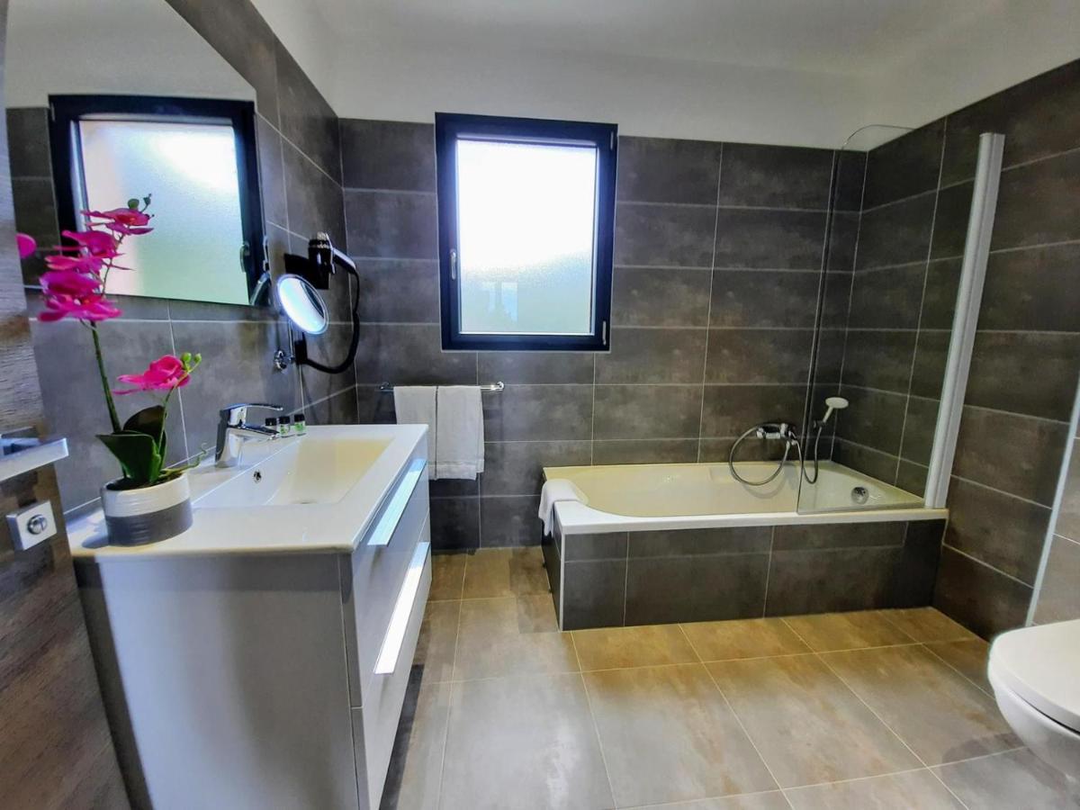 Casa Mea 3*