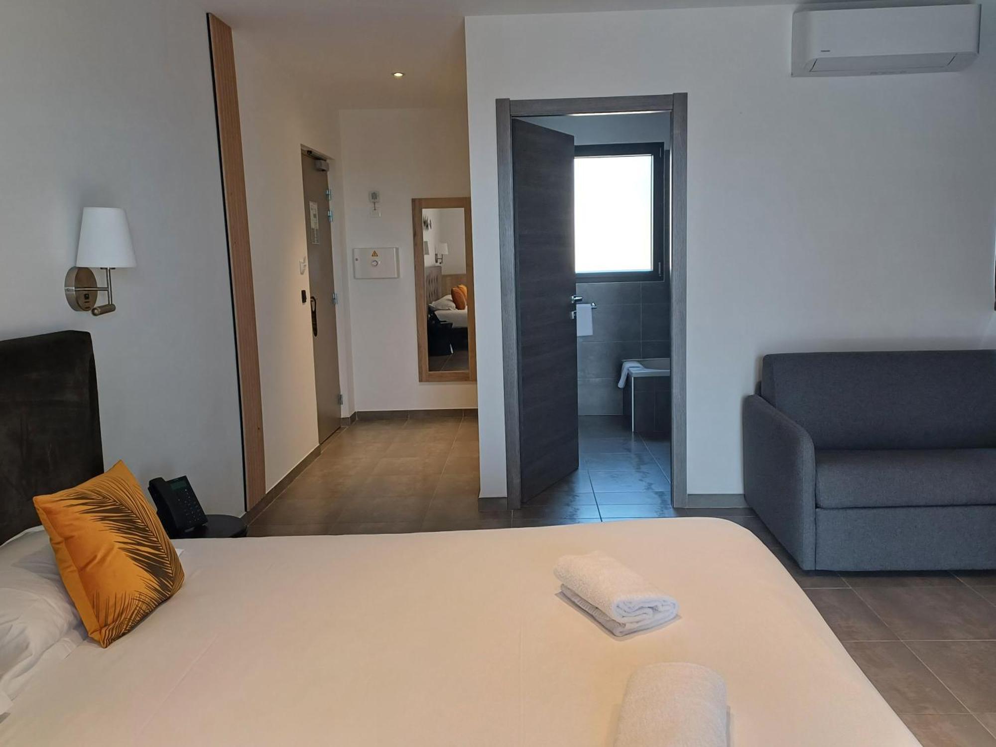 Hotel Casa Mea Santa-Maria-di-Lota